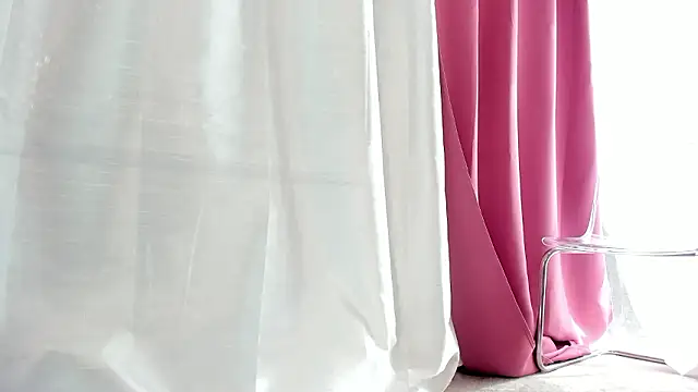 mia__milan - Mia__Milan's free webcam - UK Sex Cams