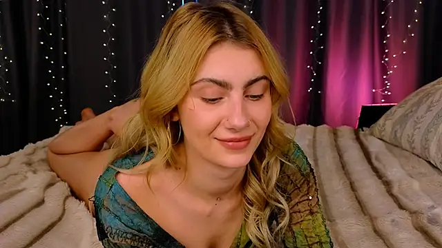 tomorrows_day - Tomorrows_day's free webcam - UK Sex Cams