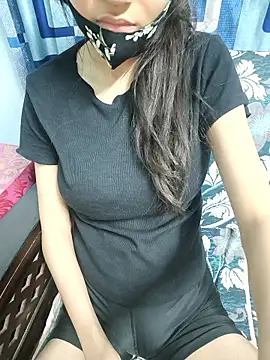 Shivi_21 webcam