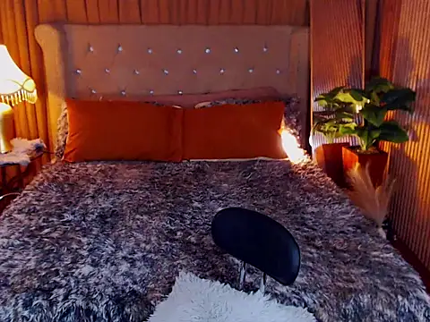 EmpressValerie webcam