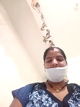 Webcam Model (punamji_sexe) is live