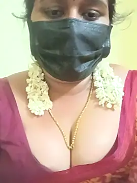 Webcam Model (tamil-mala23)  is live.Free join now!