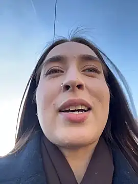 Holly_Play live sex cam