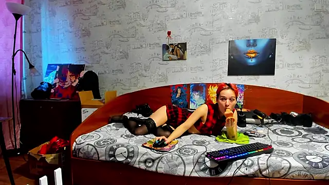 kagamitayga - KagamiTayga's free webcam - UK Sex Cams