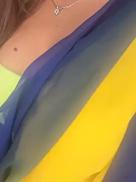 Webcam Model (Sexy_Madhurii) is live