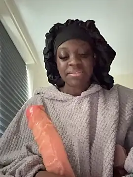 bry8661 (F young) - 👅💦🍆TEASE MONSTER COCK🍆💦👅