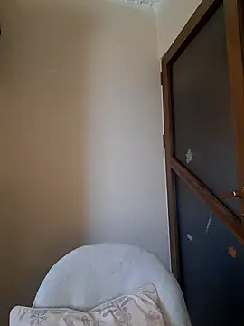 Webcam Model (LunaBlaise)  is live.Free join now!