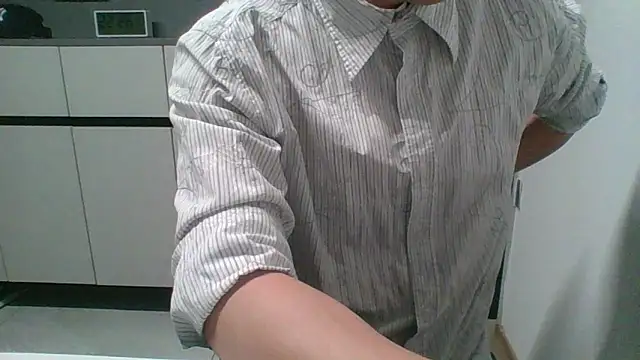 nole_china7 (Ask my age) - talk / fun / cum