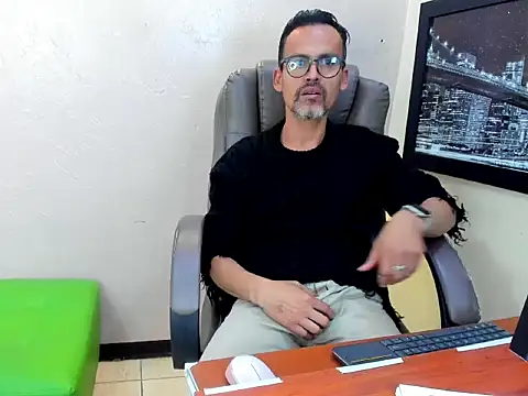 oswalldo__ - Oswalldo__'s free webcam - UK Sex Cams