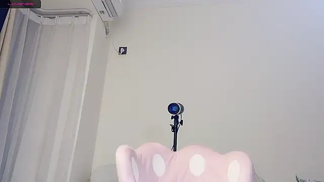 lvy-w (F young) - 比基尼