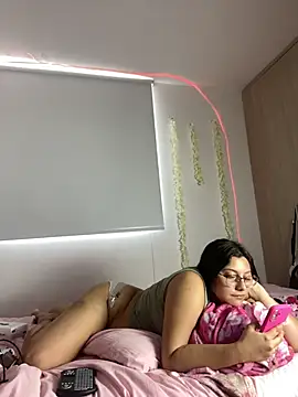 velma_star - Velma_star's free webcam - UK Sex Cams