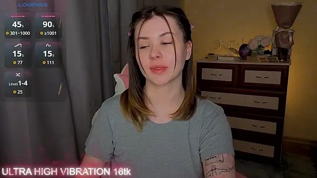 cutie_mili - Cutie_mili's free webcam