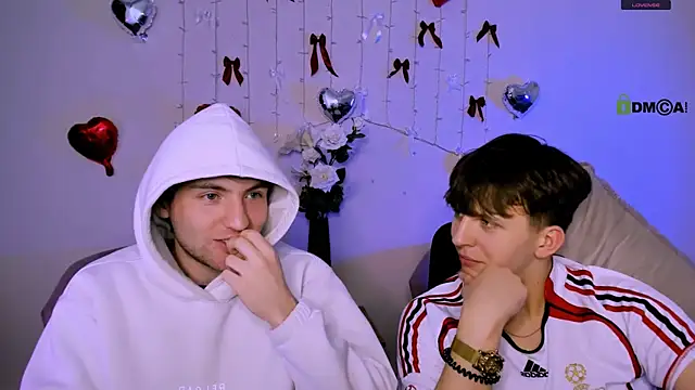 travis_wolf_ - Travis_wolf_'s free webcam