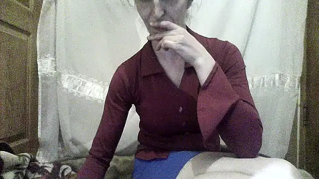 eveningxbreeze - EveningxBreeze's free webcam