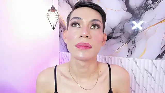 JackeOwens live sex cam