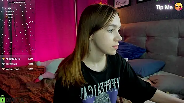 lesi_moonie01 (F young) - topless 3 min