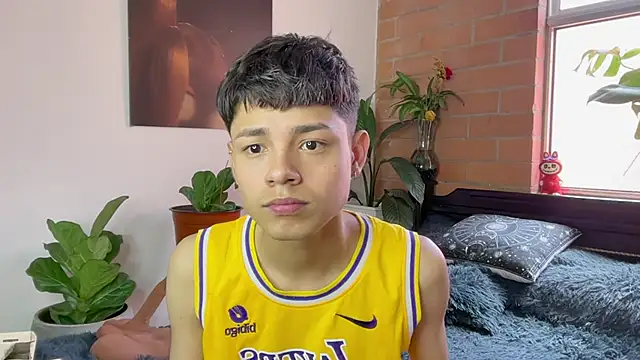 andy_belier23 (M twink) - masturbation one hour