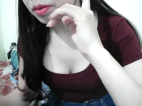 ana_2023 (F milf) - finger in the anus