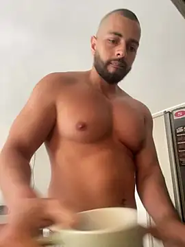 magnumchris (Ask my age) - Smoke T cock hard