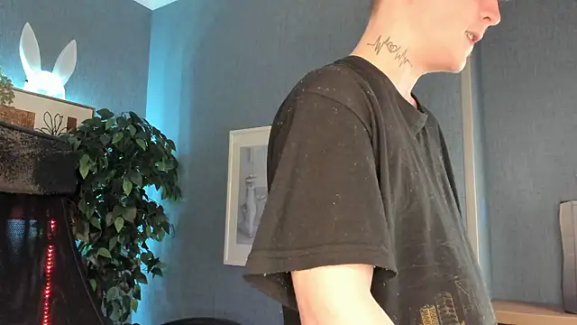 alexxsweet (M young) - CUM SHOW+eat