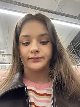 kittyqueeny (F young) - FUCK PUSSY TILL SQUIRT HARD 💦💦💦