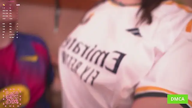 Wild_Wonders from StripChat is Freechat