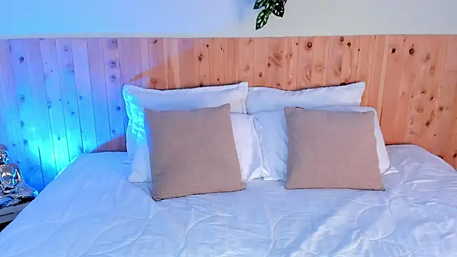 cloehsmiith - CloehSmiith's free webcam - UK Sex Cams