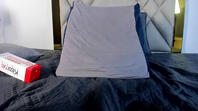 saarah_peach - Saarah_peach's free webcam - UK Sex Cams