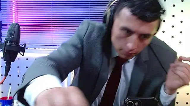 godofcumxxx - Godofcumxxx's free webcam - UK Sex Cams