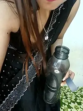 Webcam Model (xpihu)  is live.Free join now!