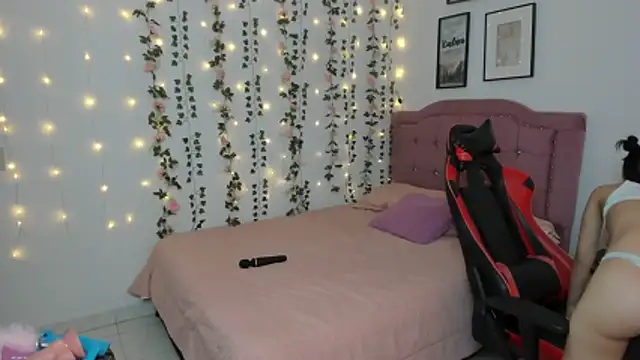 antonella_heinz - Antonella_heinz's free webcam - UK Sex Cams