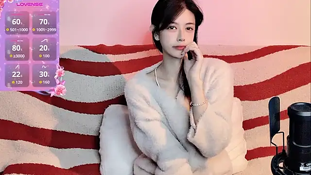 美女Nuomio在线直播