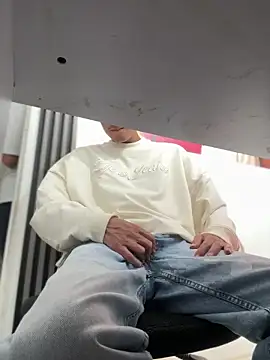 tavohot_ - TavoHot_'s free webcam - UK Sex Cams