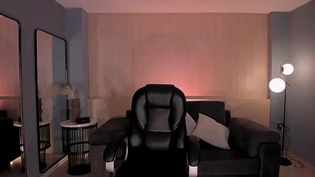 MarianneLane live sex cam