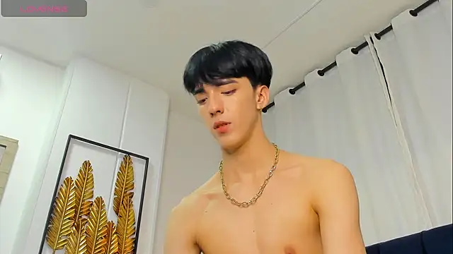 aerumchae (M twink) - cum show !