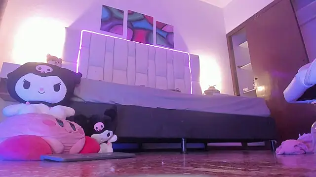 MilkWhore1 live sex cam