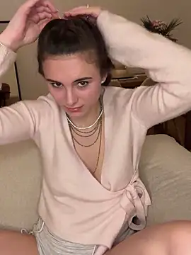 SophiiaStarr live sex cam