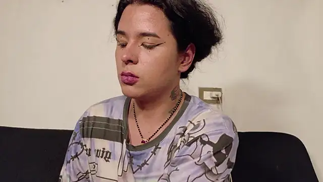 angel-umbra (T young) - 3 FINGERS IN THE ASS