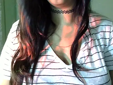 indianninza's Stripchat show and profile