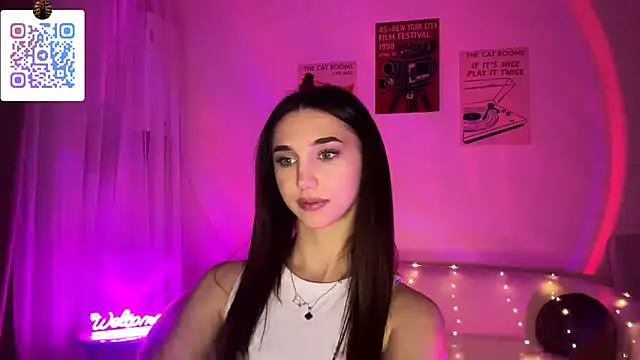 linamour - LinaMour's free webcam - UK Sex Cams