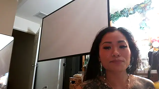 maciixbby - Maciixbby's free webcam - UK Sex Cams