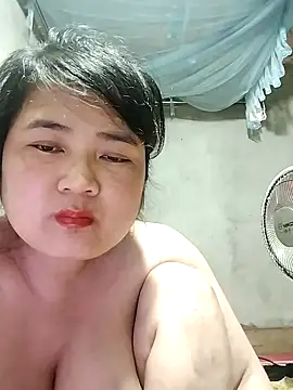 bigboobs186 - BigBoobs186's free webcam - UK Sex Cams