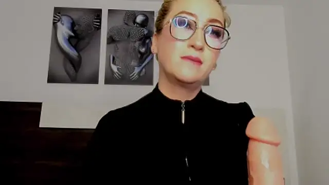 SexyCaitlynHot webcam