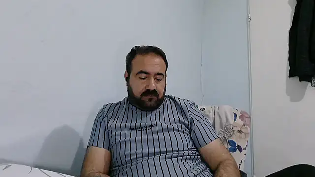 mio_jaks (Ask my age) - Does anyone want sperm? :wanker: