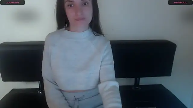 laimav_ - LaimaV_'s free webcam - UK Sex Cams