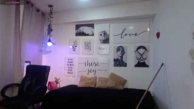 amethystshadow17 (M twink) - show ass