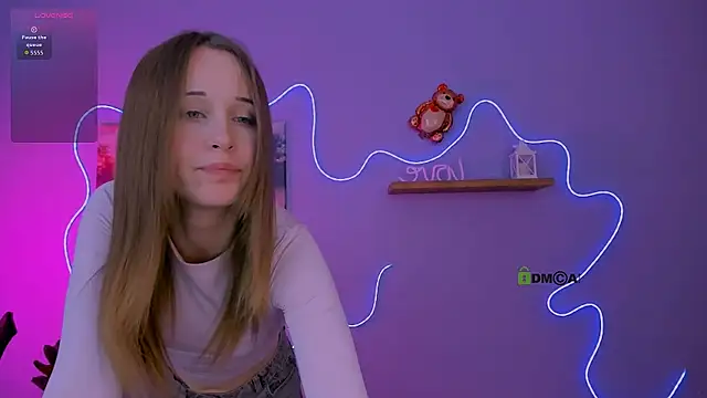 clery_abyss (Ask my age) - friendly kiss