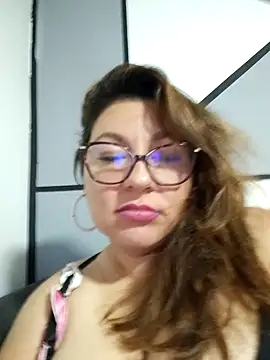 sakotodika (F milf) - Saliva