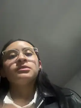 anni_rose (F young) - masturbacion