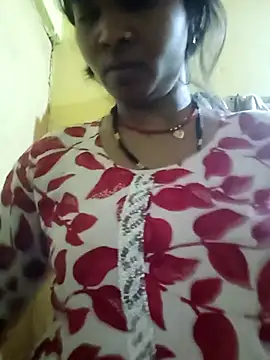 Webcam Model (Jaya_Iyer) is live